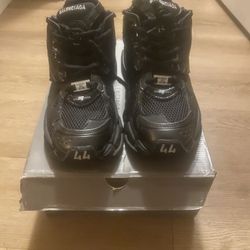 Balenciaga Runners