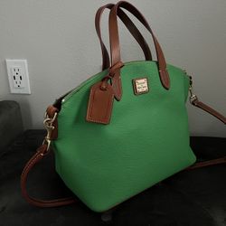 Dooney & Bourke