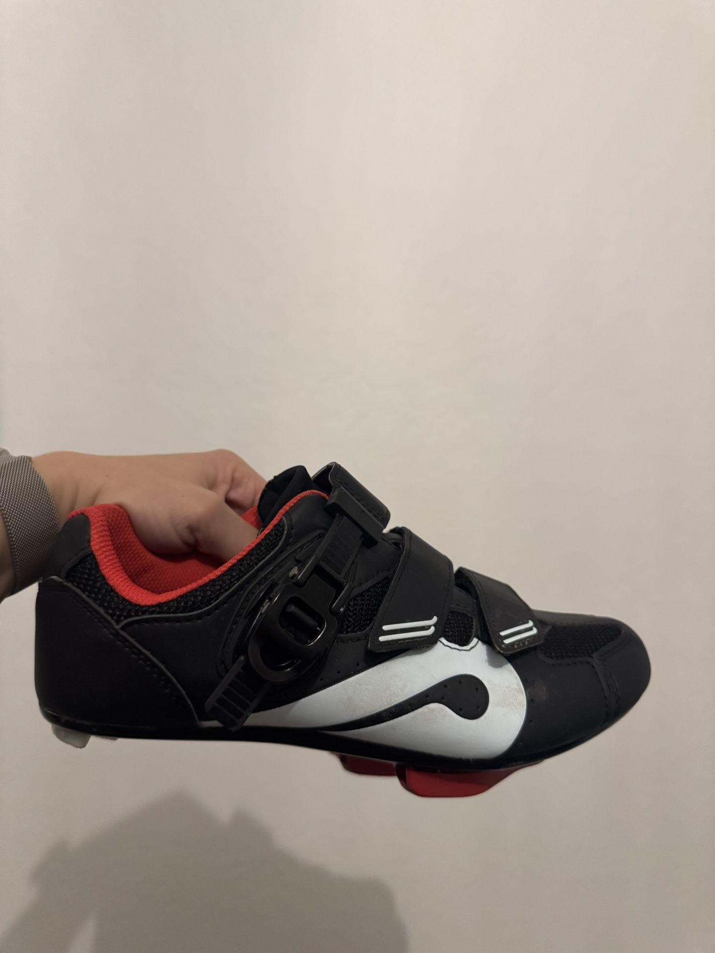 Peloton Cycling Shoes Size 39