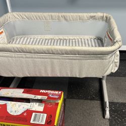 Baby Gap by Delta Bassinet