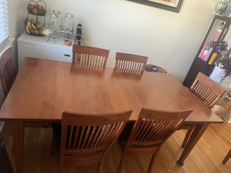 Expandable Wood Table With 8 Chairs 