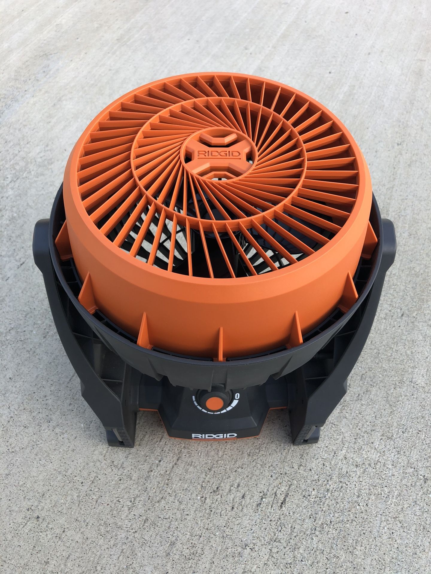 Ridgid 18 - Volt Hybrid Fan.