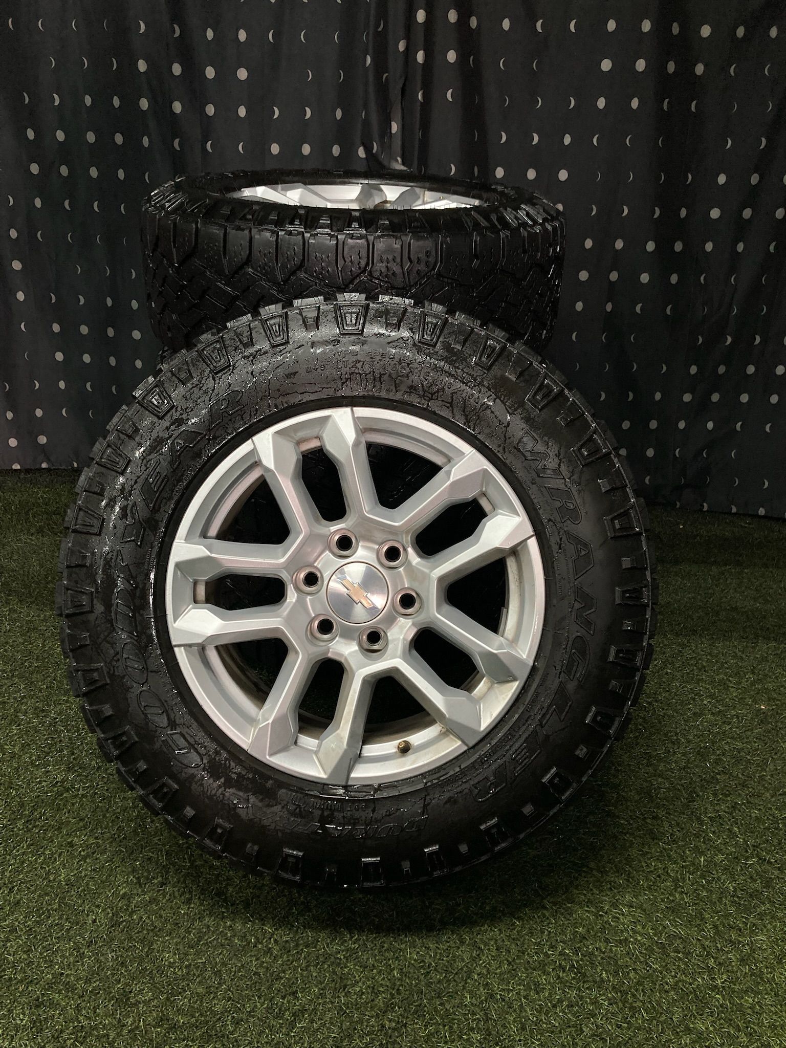 2024 Chevy Silverado RST 6 Lug 18 Inch OEM Wheels