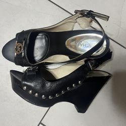 shoes  Size 9