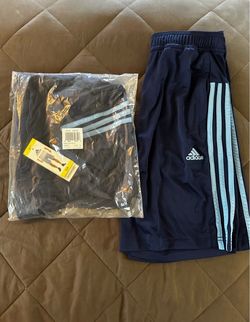 Men’s basketball shorts