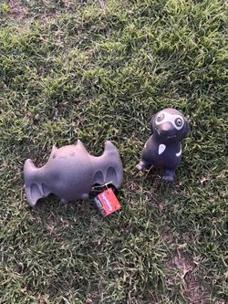 Squeeze bat & dog
