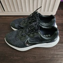 Nike Zoom Winflo 8 Shield Running Shoes Black Grey Men’s Size 11