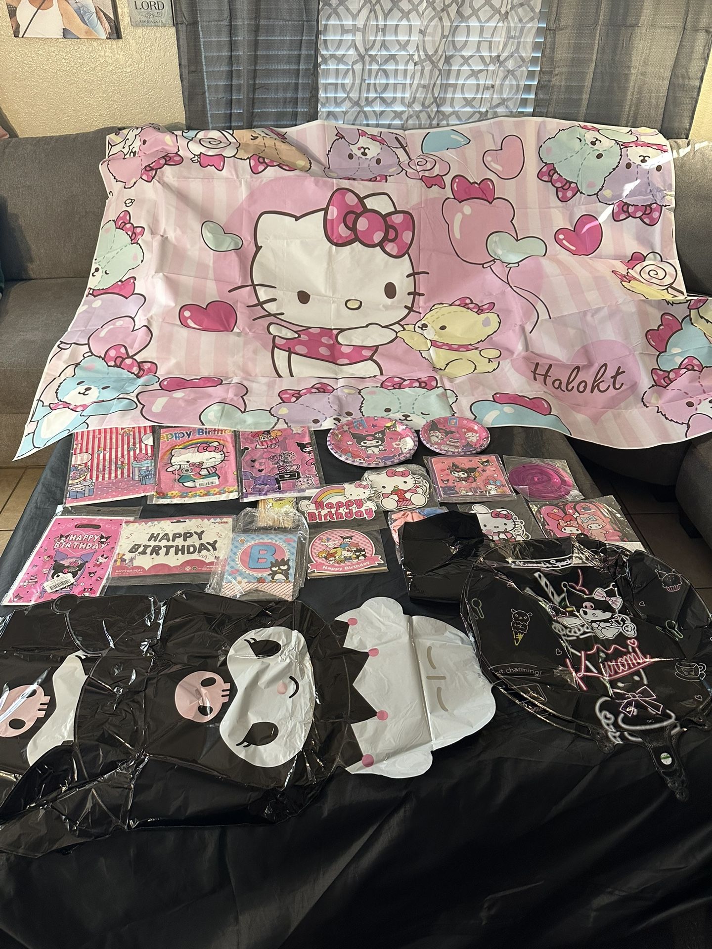 Hello Kitty and friends party supplies