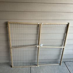 MidWest Homes for Pets Wire Mesh Pet Safety Gate, 44 Inches Tall & Expands 29-50 Inches Wide, Large