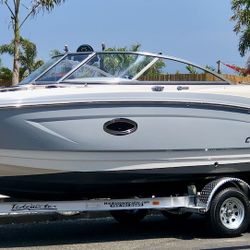 2020 Chaparral 230 Suncoast Deluxe