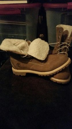 Women Brown timberland boots