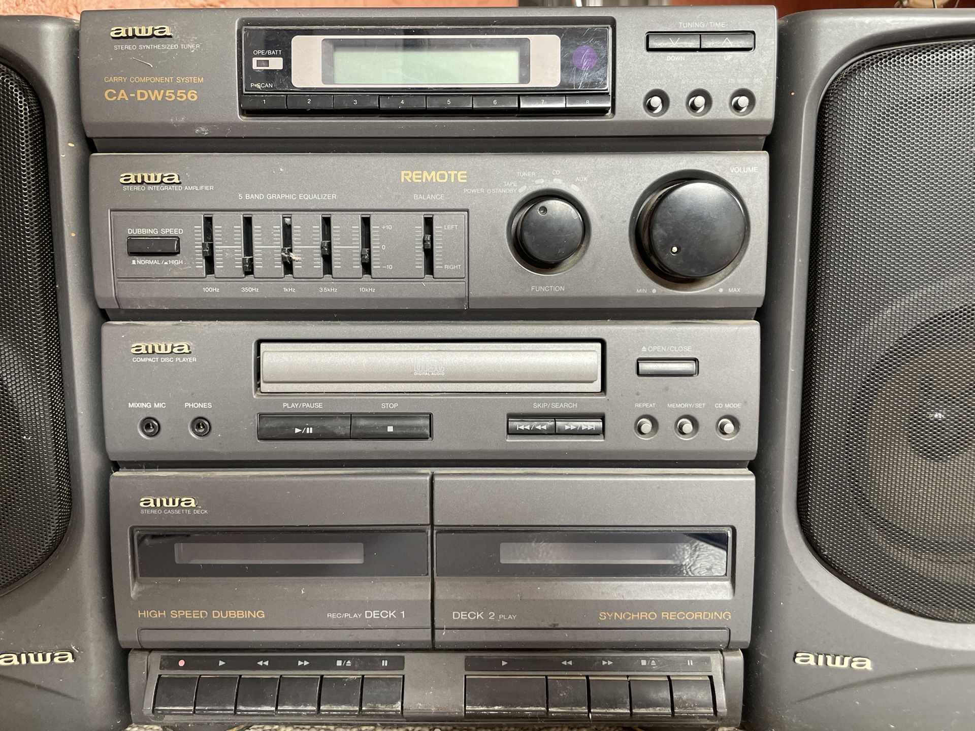 Aiwa CA-DW556 AM FM Stereo Dual Cassette CD Portable Component System