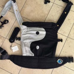 Artipoppe Baby Carrier Ying Yang 