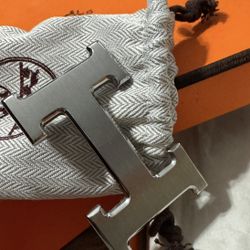 Hermes Belt $400 Authentic 