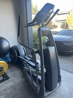Precor USA Elliptical Cardio Equipment 