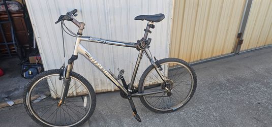 Trek Series 4 Mountain Bike