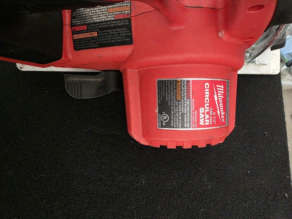 Milwaukee Circular Saw