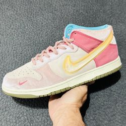 Nike Dunk Mid 'Social Status Free Lunch Strawberry Milk' 2021 (Sz 9.5M/11W)