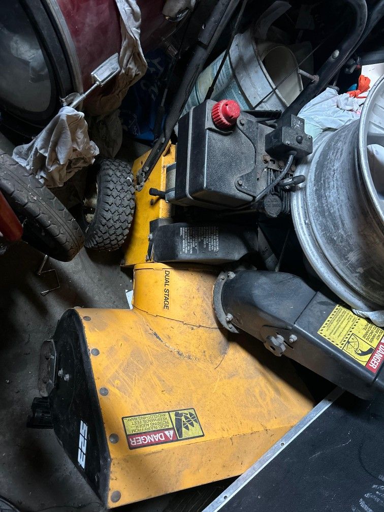 Brute, Maquina Para Limpiar Nieve