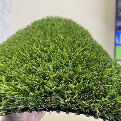 405 Sq Ft Roll Of Artificial Grass Turf - Pasto Sintetico 