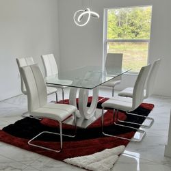 Brand New Dining Set 🆕 Available In White And Black - Fast Delivery 🚚 