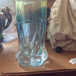 Melting Vase 