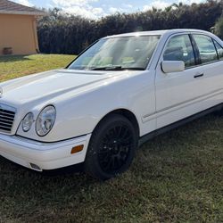 1999 Mercedes-Benz E-Class