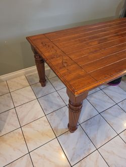 Dining table/ for 6 people.(Table Only)