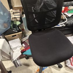 desk chair 