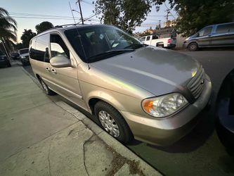 2002 KIA Sedona