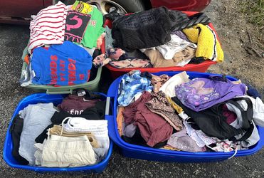 $1 Men and Women Clothes 