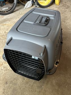24" Pet Porter Carrier - plastic