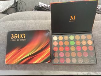 Fierce by nature by MORPHE  makeup pallet.