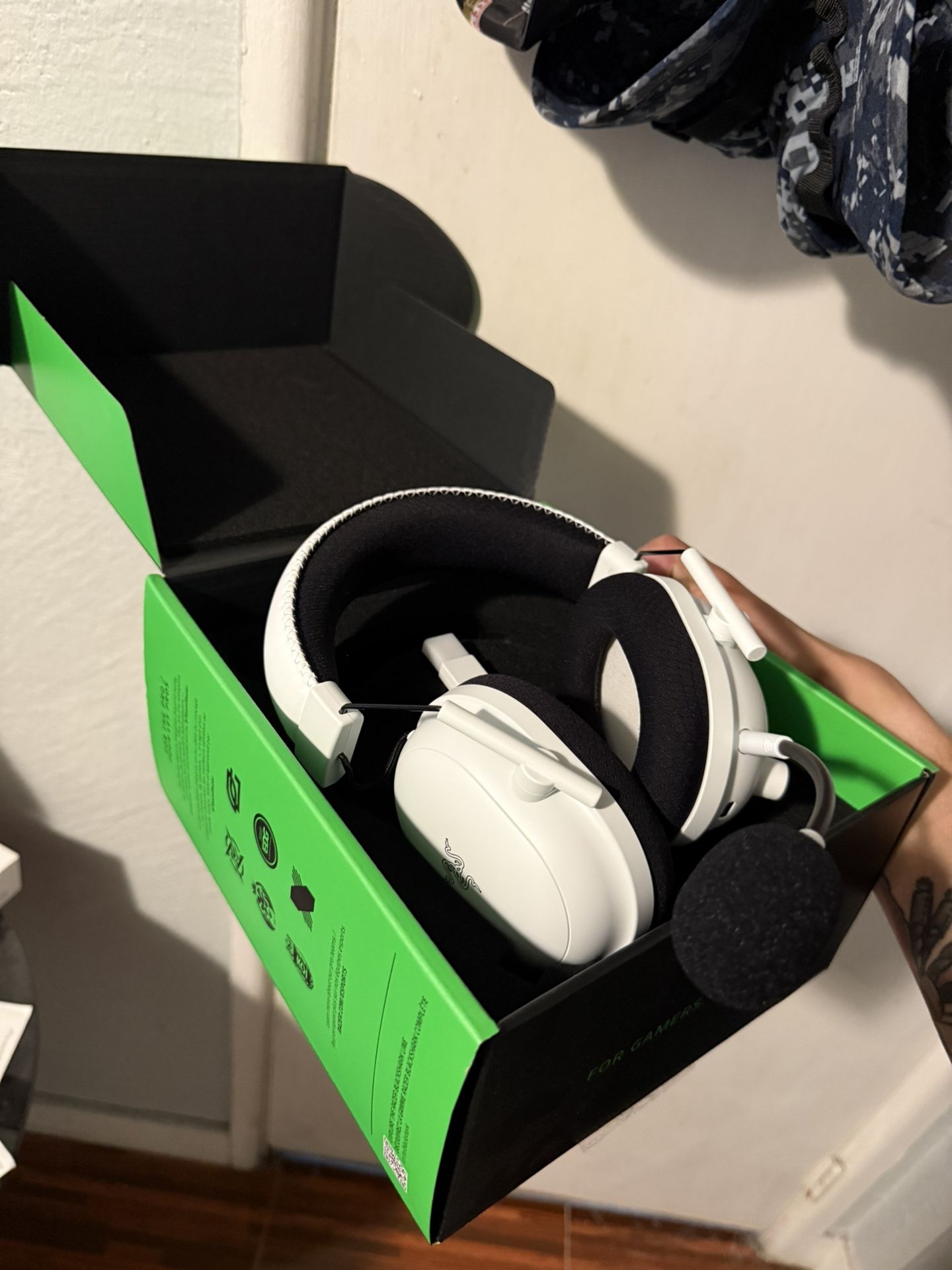 Razer Blackshark V2 Pro, White