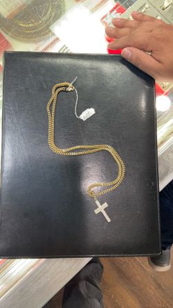 10k Gold Chain With Cross Pendant