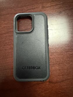 OtterBox Defender Case for iPhone 15 Max