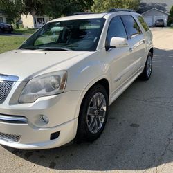2012 GMC Acadia