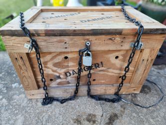 Caja mostrosa