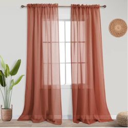 Curtain