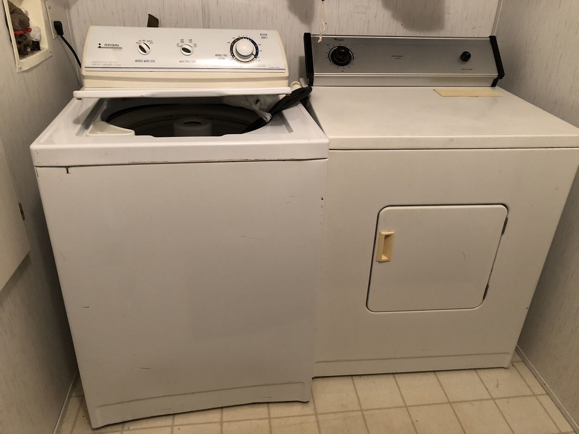 Maytag/Washer & Whirlpool/Dryer