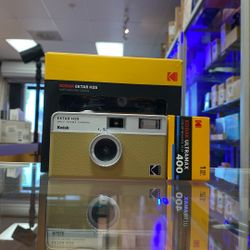 Kodak Ektar H35 Half Frame Film Camera W/ UltraMax 400