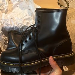 Black Boots Size 8 