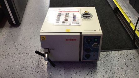 Tuttnauer 1730 ValueKlave Autoclave Sterilizer
