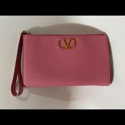 Valentino Garavani VLogo leather clutch bag 100% Authentic 