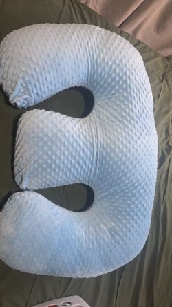 Twin Z Pillow