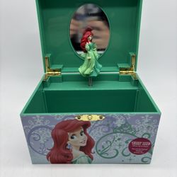 Disney Little Mermaid Ariel Jewelry Music Box Part Of Your World Works Kcare 