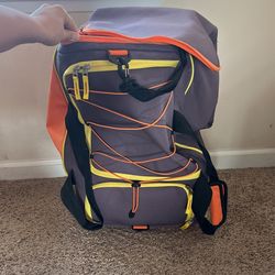 HIKING / TRAVEL BAG 
