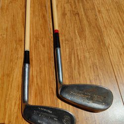 Vintage Wood Shaft Golf Clubs - 2