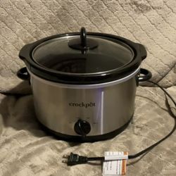 Crock-Pot 4.5 qt Slow Cooker Silver, Ceramic, Glass, Stainless Steel, 3 Setting