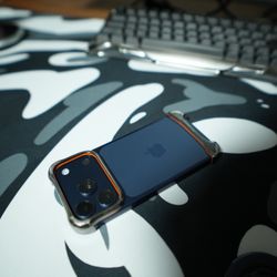 iPhone 17 Pro - Deep Blue